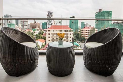 1-Bedroom-Apartment-For-Rent-In-Beong-Keng-Kang-I-Balcony (5)