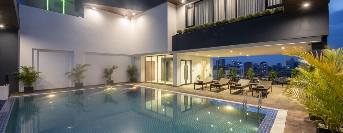3 Bedroom Apartment for Rent in BKK3 with gym-pool