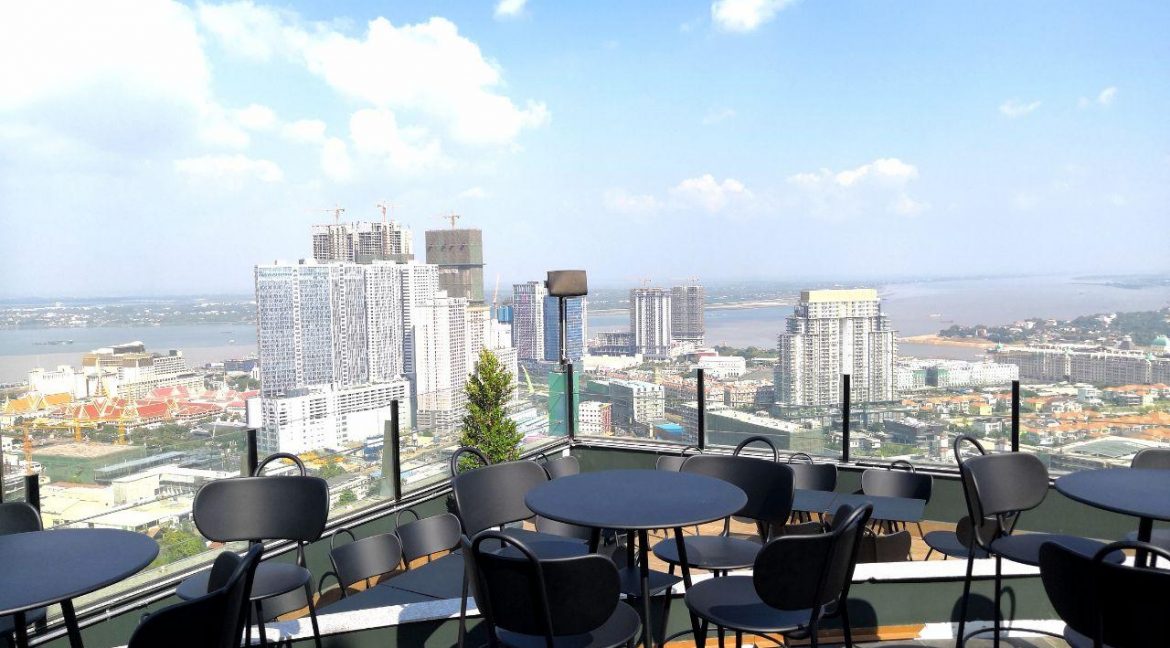 Brand New Luxury One Bedroom Condominium for Rent in Tonle Bassac (17)