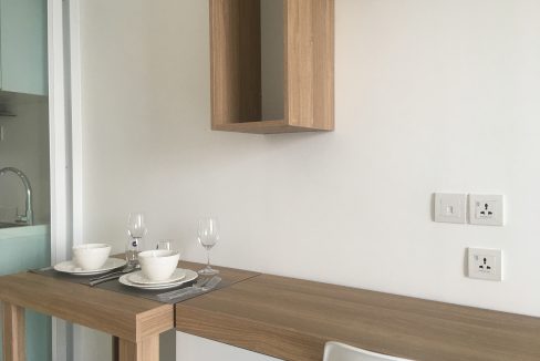 Brand New Luxury One Bedroom Condominium for Rent in Tonle Bassac (5)