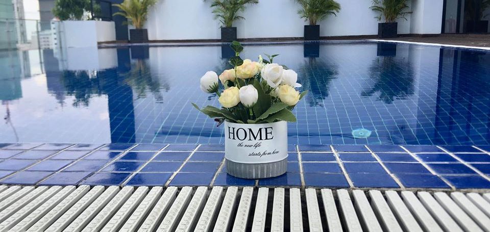 Gym & Swimming pool 3 bedrooms Apartment for Rent in BKK2 (1)