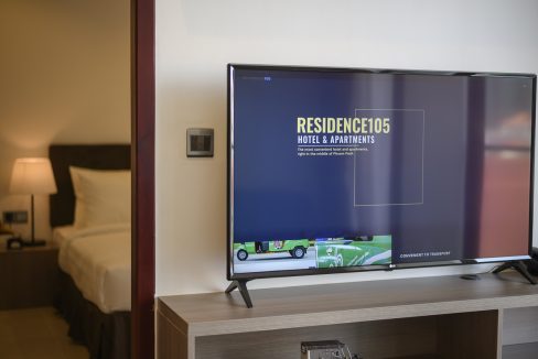 Gym & Swimming pool 3 bedrooms Apartment for Rent in BKK2 (10)