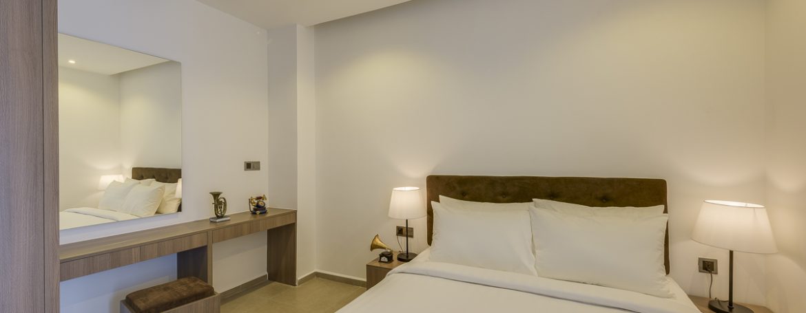 Gym & Swimming pool 3 bedrooms Apartment for Rent in BKK2 (11)