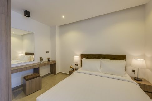 Gym & Swimming pool 3 bedrooms Apartment for Rent in BKK2 (11)