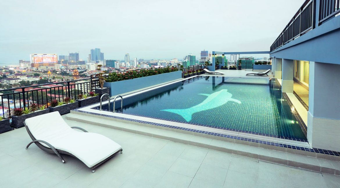 Service Apartment for Rent with Pool and Gym Near Independence Monument (1)