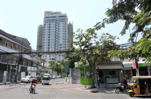 Brand New Whole Building for Rent in BKK1, Good Location for Business (1)