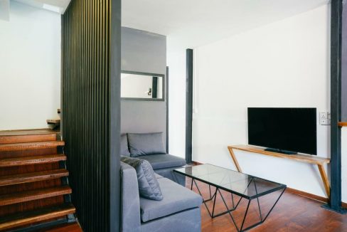 Duplex 3 Bedrooms Apartment for Rent in Tonle Bassac (1)