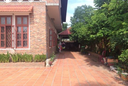 Nice Villa for Rent in Phnom Penh Thmey, Near AEON Mall 2 and Makro (4)