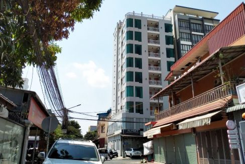 Whole Building for Rent in Toul Tom Pong, Near Russian Market (2)