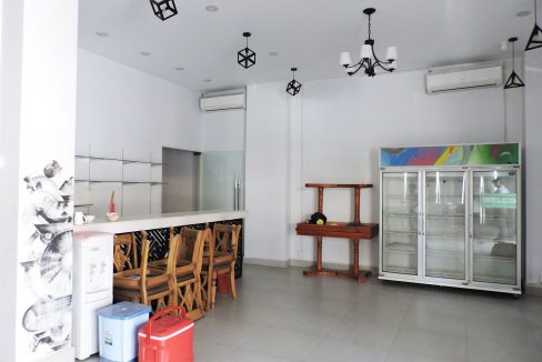 Whole Building for Rent in Toul Tom Pong, Near Russian Market (3)