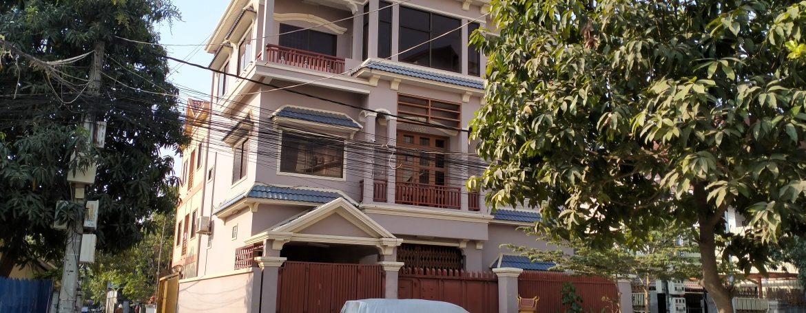Conner House for Sale in Toul Kork Area (2)
