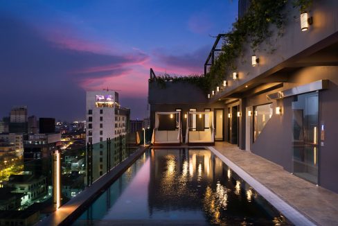 Duplex Two Bedrooms Apartment for rent in Tonle Bassac (1)