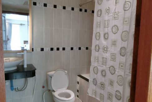 Gym & Pool Two Bedrooms Apartment for Rent in Phsar Daeum Thkov (11)