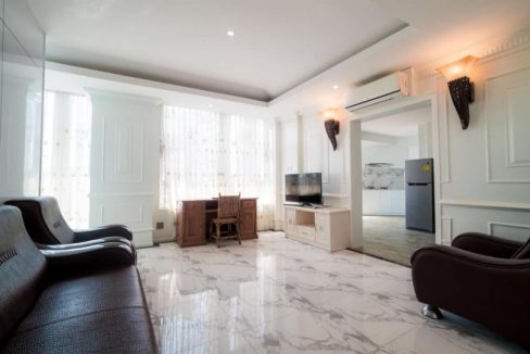 Gym & Pool Two Bedrooms Apartment for Rent in Phsar Daeum Thkov (2)