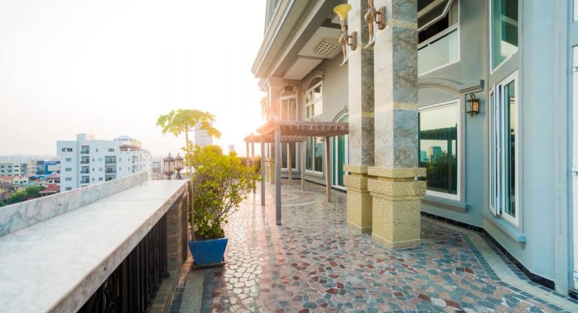 Gym & Pool Two Bedrooms Apartment for Rent in Phsar Daeum Thkov (7)