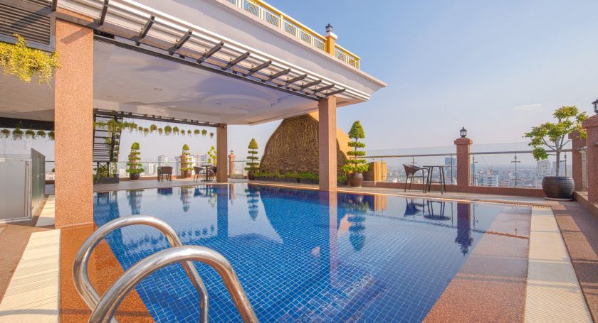 Gym and Pool Two Bedrooms Apartment for Rent in Toul Tom Pung I (1)