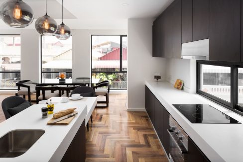 Modern Living Three Bedrooms Apartment for rent in Tonle Bassac Area (2)