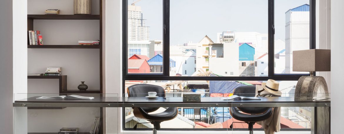 Modern Living Three Bedrooms Apartment for rent in Tonle Bassac Area (4)