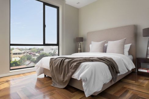 Modern Living Three Bedrooms Apartment for rent in Tonle Bassac Area (9)