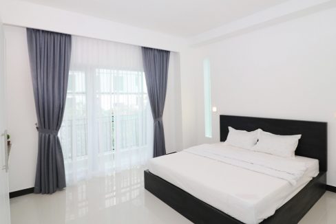 One Bedroom Apartment for rent in Tonle Bassac (3)