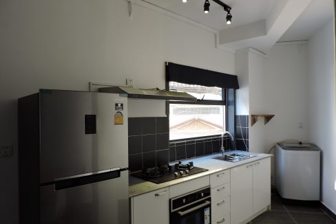 One Bedrooms Apartment for Rent in Daun Penh near Royal Palace (2)