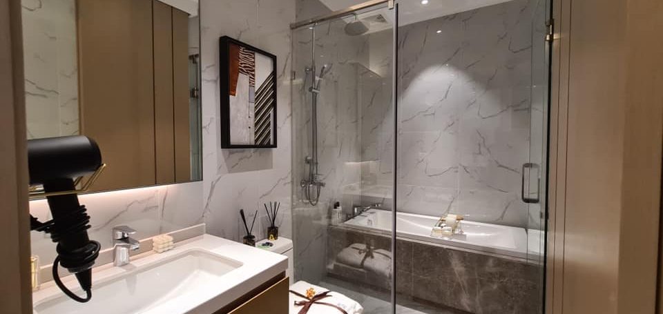 Smart Home Luxury Condominium for Sale in BKK1 (17)