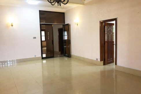 Swimming Pool Villa for Rent in Tonle Bassac (12)