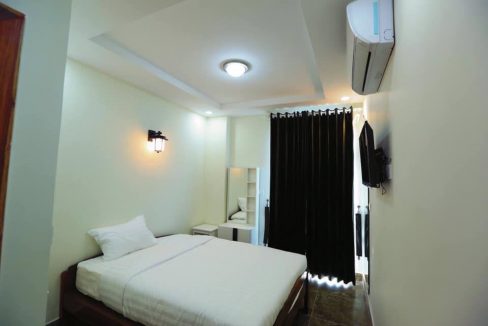 Two Bedrooms Service Apart for Rent in Boeung Trobaek (2)