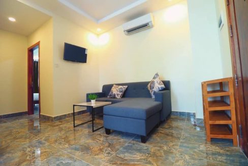 Two Bedrooms Service Apart for Rent in Boeung Trobaek (5)
