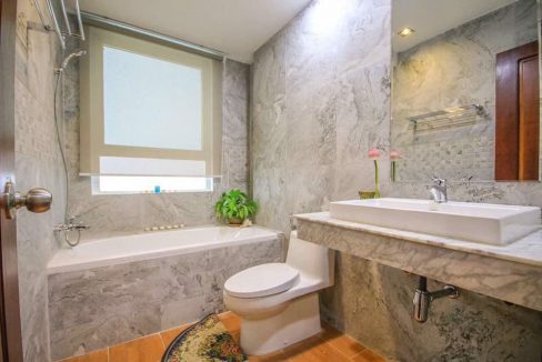 Two Bedrooms Apartment in BKK1 is available now (9)