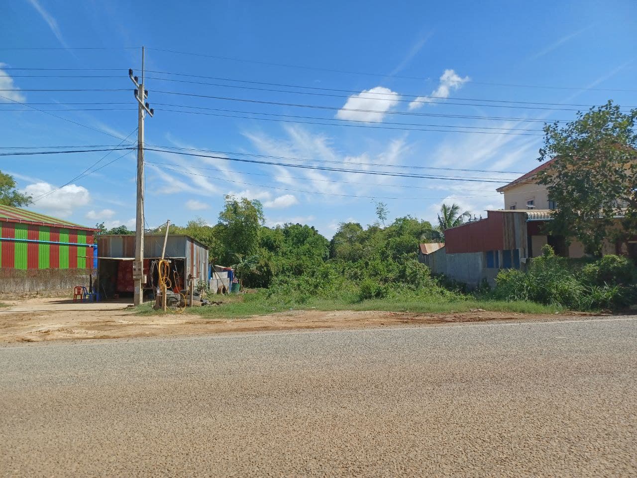 ThUrgent Land for Sale in Dangkao along Main Road 20A (1)e property is located in Khan Dangkao, Along the Road 20a (Street 104), five minutes from Kour Srov Roundabout, and seven minutes from Kampong Kan Tout Market by driving. The measurement of the land size is 3000 sqm, and the price of land is only USD 170 per sqm. Call now for viewing
