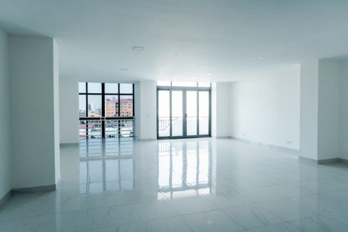 A Huge Whole Building for rent in Boeung Salang Area (5)
