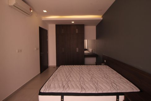 One Bedroom Apartment with Swimming Pool and Gym in TK (8)