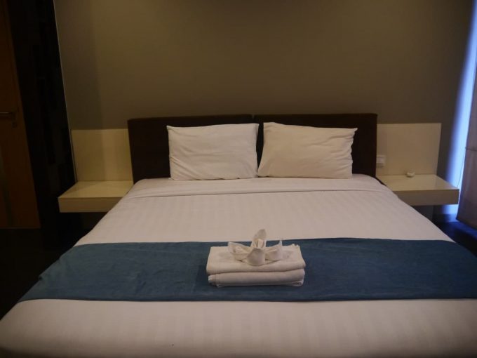 Spacious Bedroom Condominium for rent in Chroy Changvar (1)