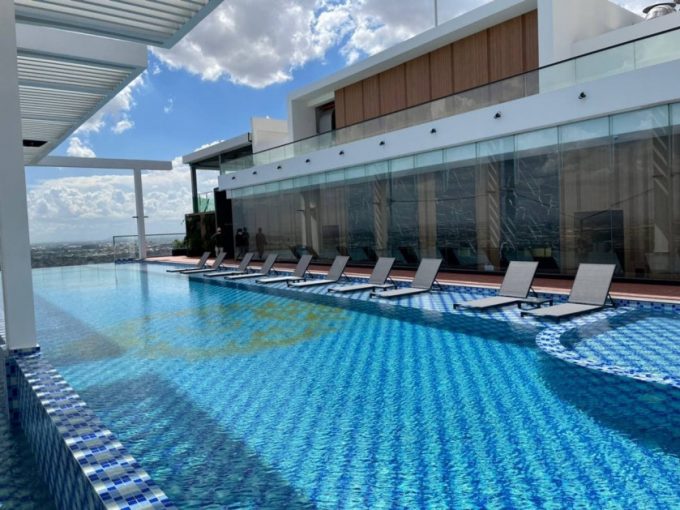 Swimming Pool Gym Apartment for Rent in Toul Svay Prey (1)