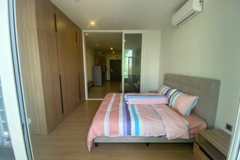 Swimming Pool Gym Apartment for Rent in Toul Svay Prey (10)
