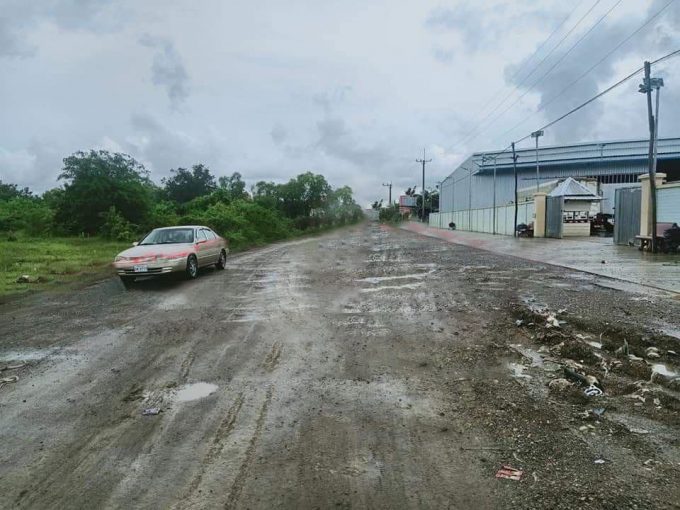Good Location Land for Sale on the Main Raod 20m in Poipet (1)