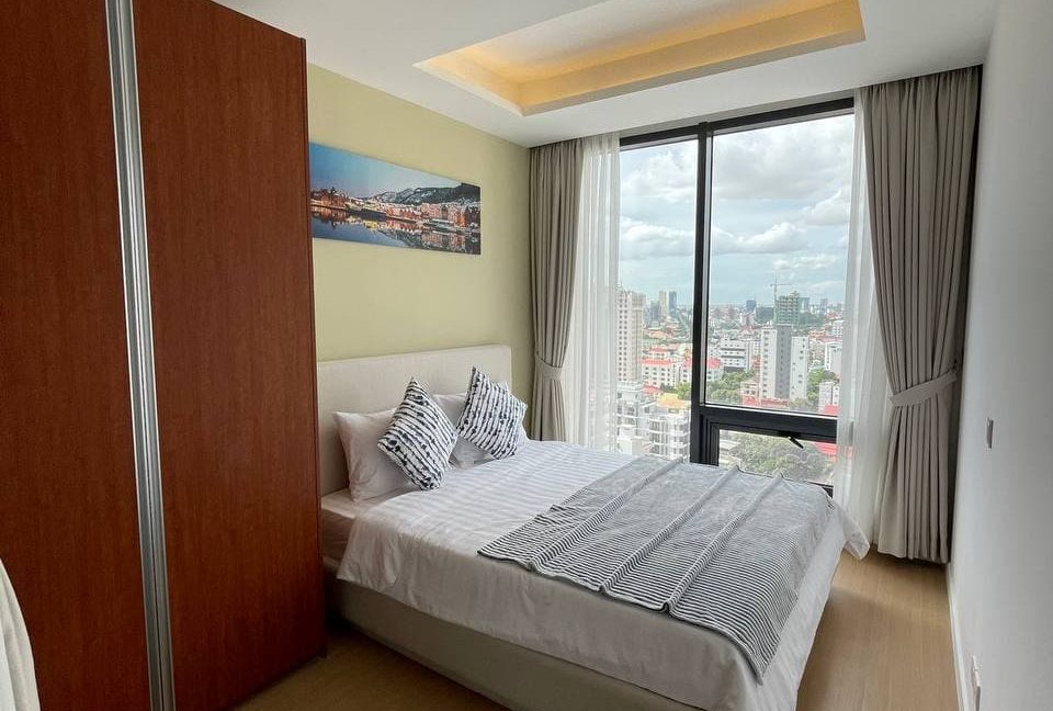 Luxury 2 Bedrooms Condominium for Sale in front of Aeon Mall 1 (6)