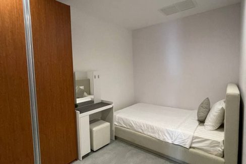 Luxury 2 Bedrooms Condominium for Sale in front of Aeon Mall 1 (8)