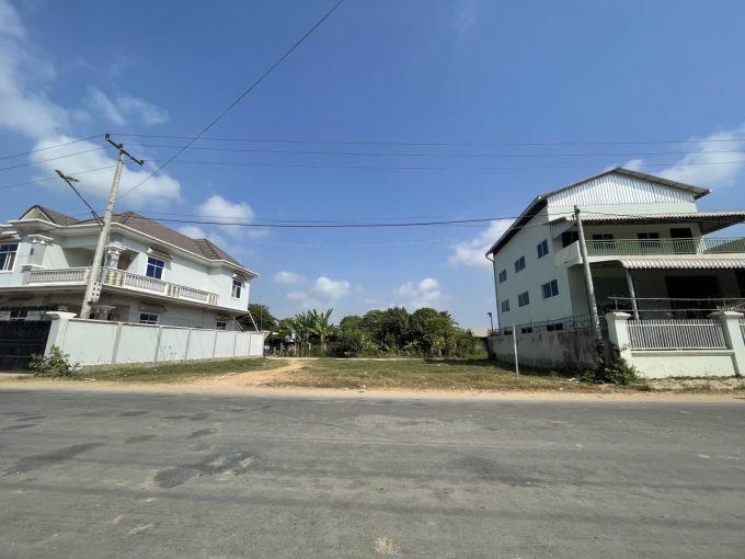 1.Good Land for Sale along Main Road 7NGKandal Province