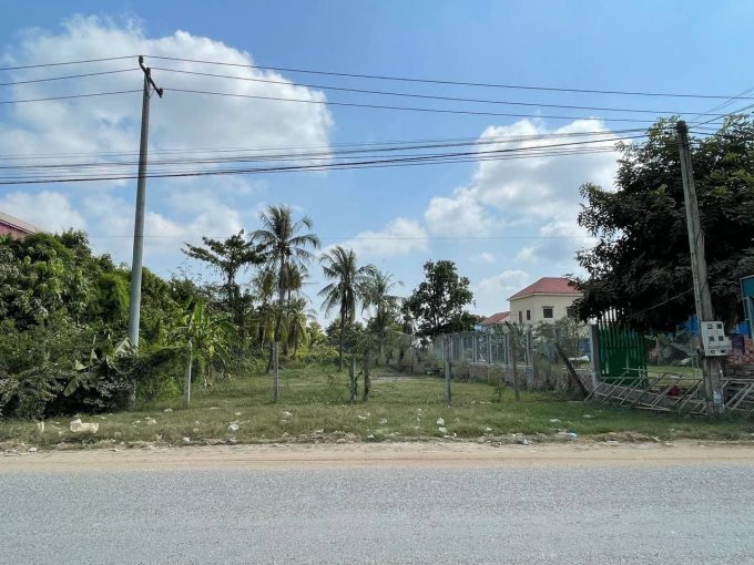 Good Area Land for Sale near Kompongdor Svaychroum (1)