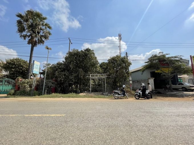 Good Land for investment for Sale in Svay Chroum (1)