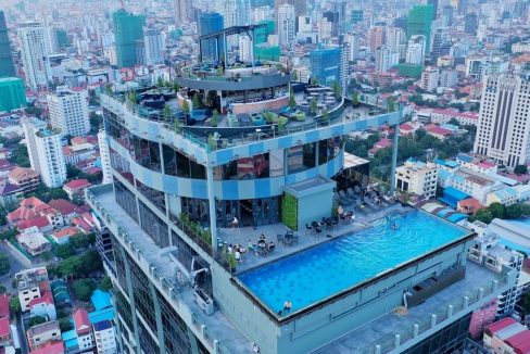 Modern Lifestyle 1 Bedroom Duplex Condominium for Sale in front of AEON Mall 1, Tonle Bassac (16)