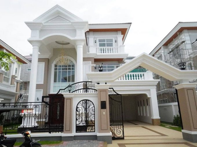 Beautifully Price Villa For Sale In Borey Peng Huoth Boeng Snor On Project Eco Melody (1)