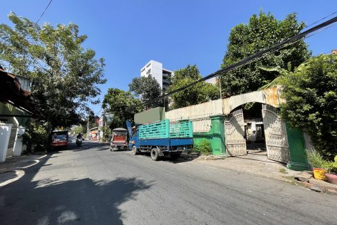 Best Land for Sale close to Russian Market free booking now (3)
