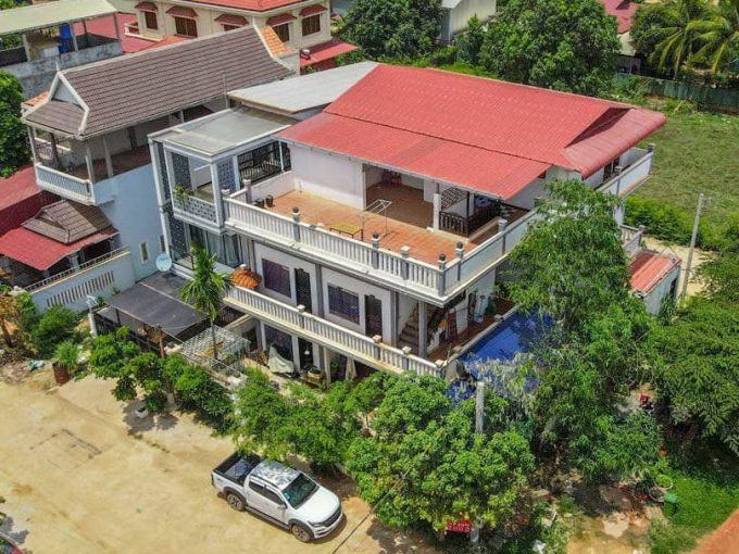 Corner Boutique with Culture Style for Sale in Siem Reap Province (1)