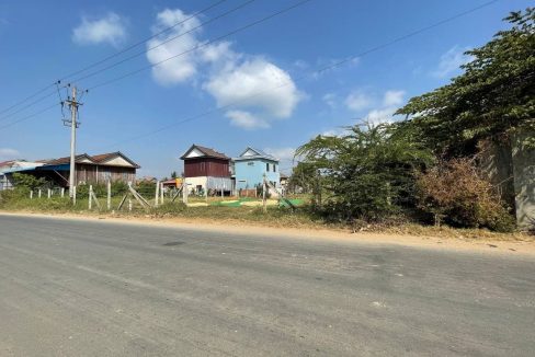 Good Land for Sale in Svay Chroum, Kandal Province (2)