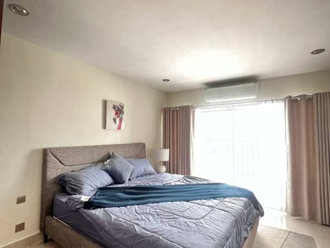 Good Living Studio Condominium for rent in Tuol Kork is available now (1)
