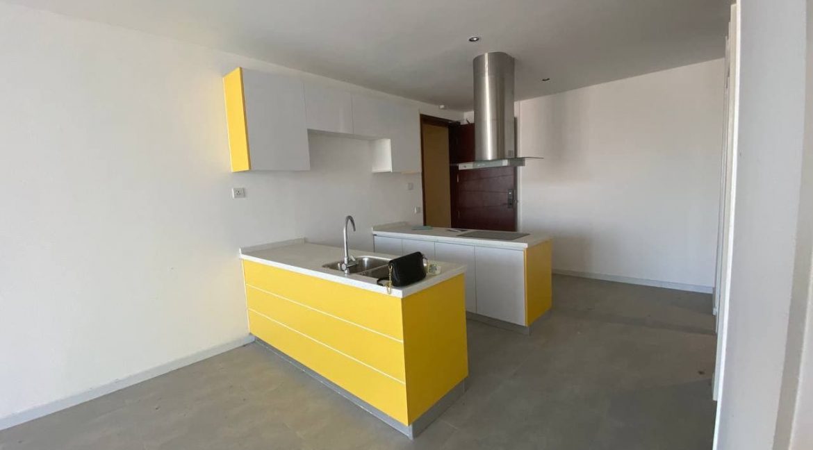 Good Location 2 Bedrooms Condominium for rent in front of Aeon Mall 1, Tonle Bassac (2)