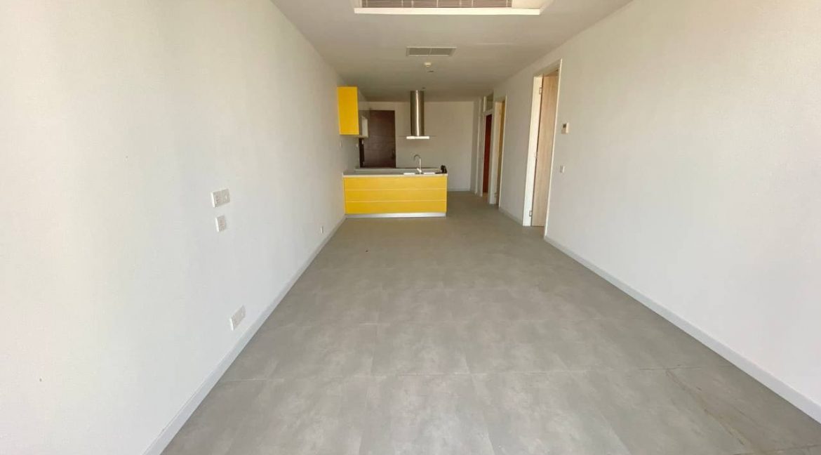 Good Location 2 Bedrooms Condominium for rent in front of Aeon Mall 1, Tonle Bassac (4)